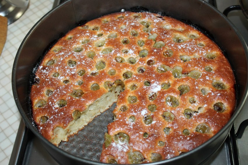 Кекс с крыжовником