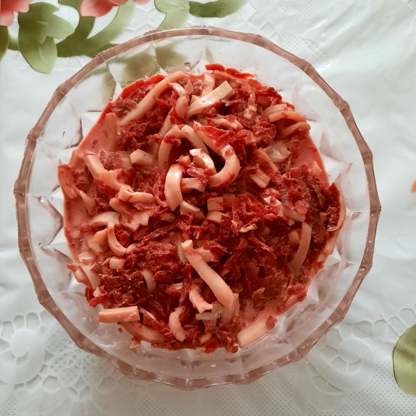 Салат розовый Фламинго