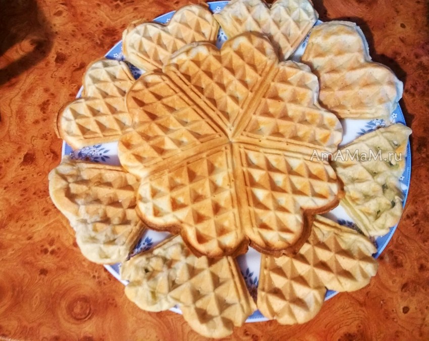 Яблочные вафли в электровафельнице