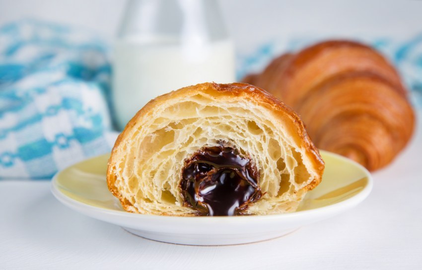 Круассан с начинкой