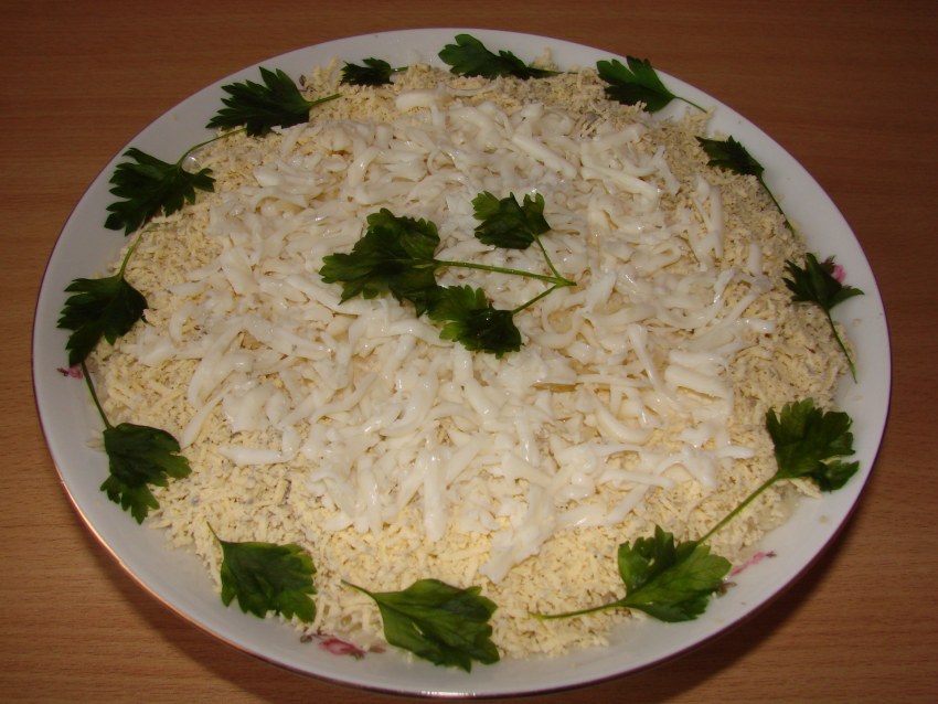 Салат белый лебедь с грибами