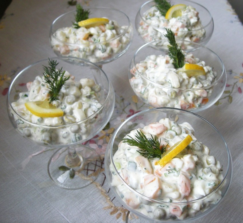 Салат с курицей
