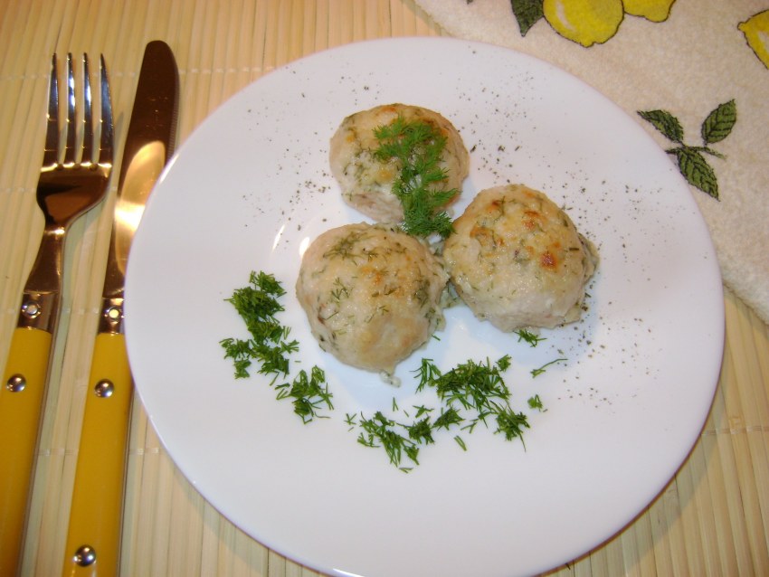 Рис с овощами и тефтелями