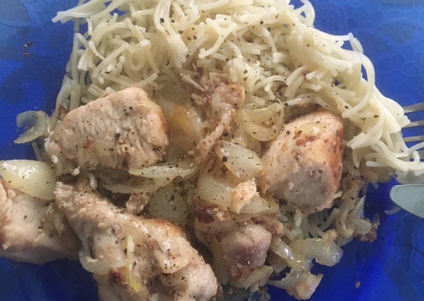 Картошка тушеная с мясом и овощами в казане