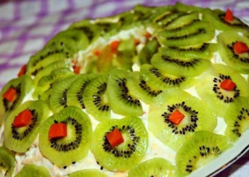 Салаты на праздничный стол с киви