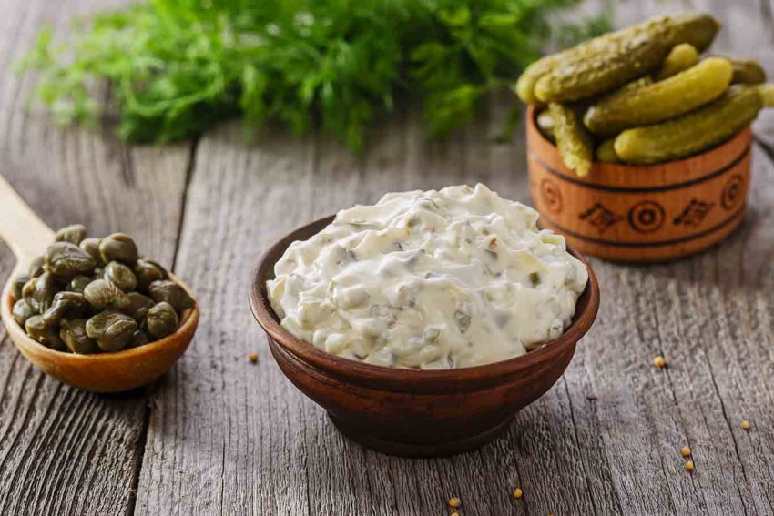 Соус майонез с корнишонами