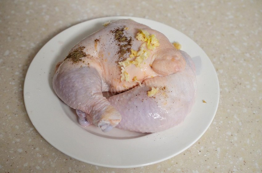 Куриные ножки с картошкой в микроволновке