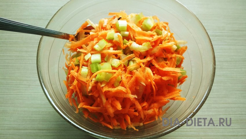 Салат с капустой и морковью с уксусом