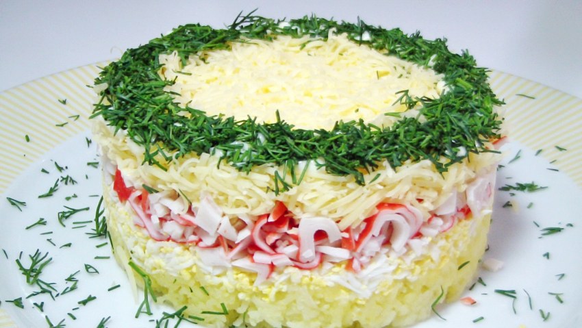 Салат нежность с курицей и грибами