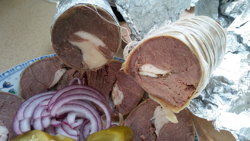 Мясные деликатесы из конины