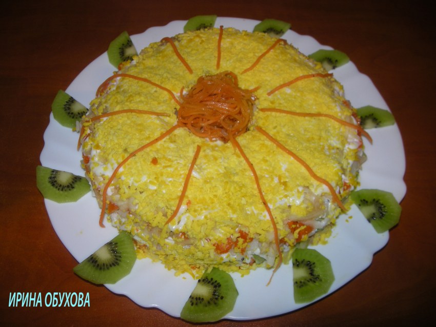 Салат с киви и корейской морковкой