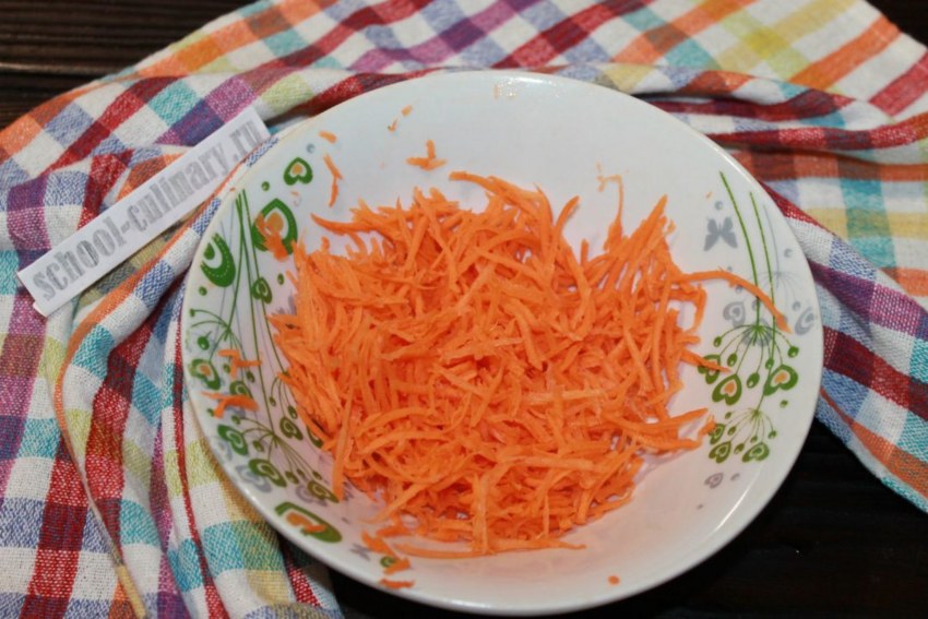 Салат с киви и корейской морковкой