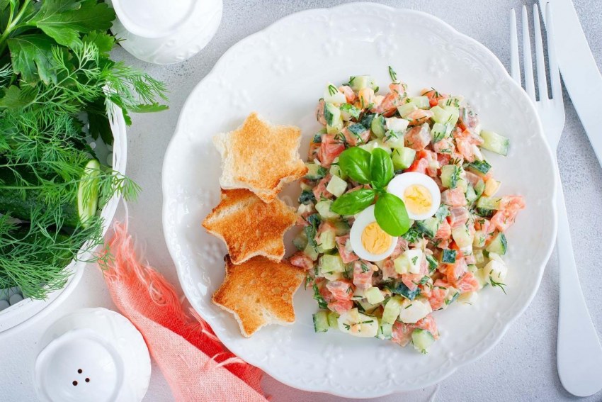 Салат с корейской морковкой и курицей