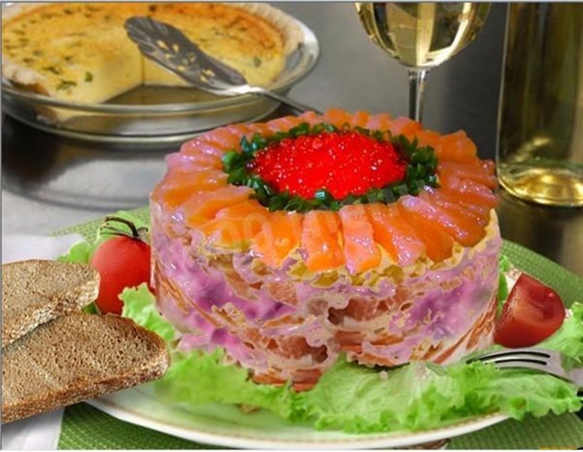 Царская шуба с семгой и красной икрой