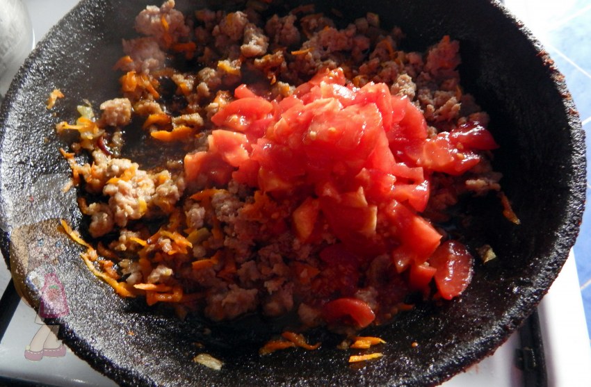 Макаронник с мясом соус