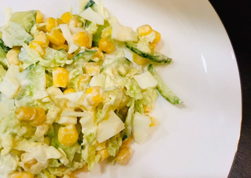 Салат с пекинской капустой морковкой и куриной грудкой