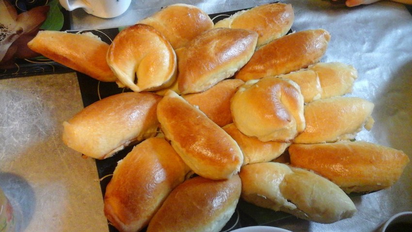 Сладкие печеные пирожки