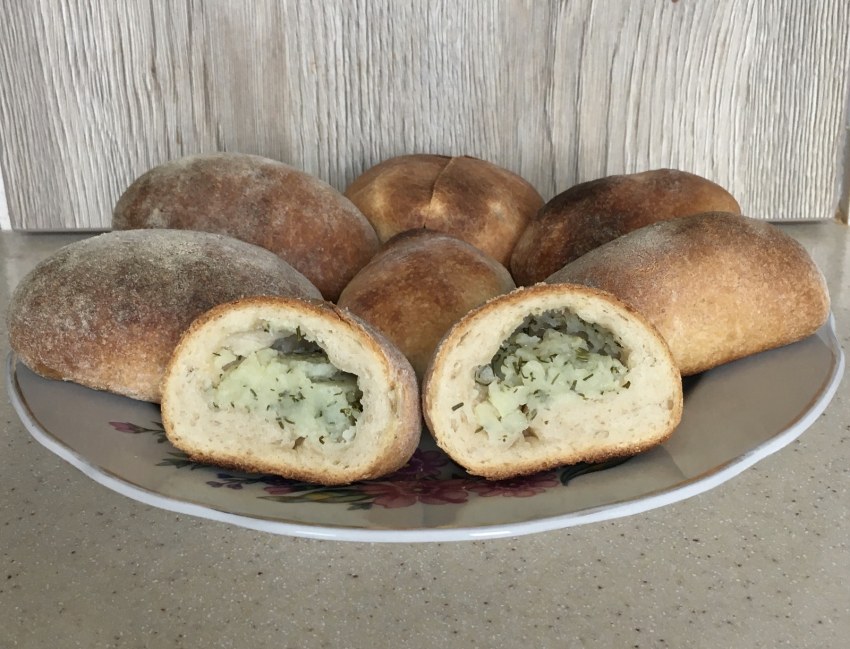 Жареные пирожки с картошкой и укропом