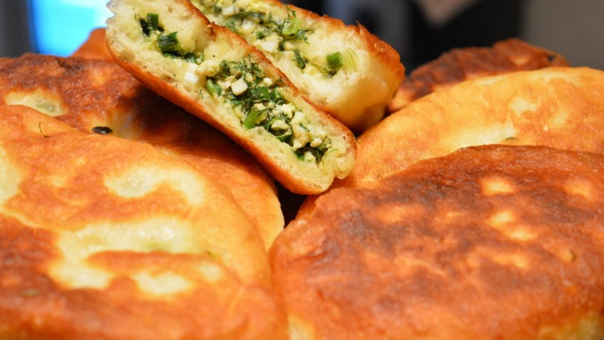 Пирожок с картофелем