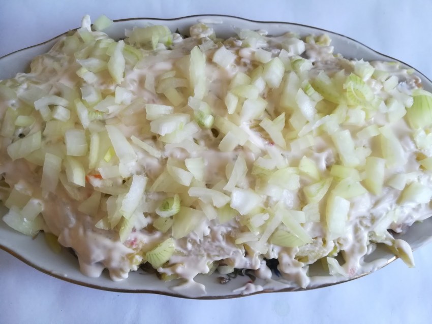 Салат русский с сельдью рецепт