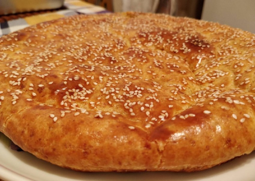 Лепешка с чесноком и зеленью