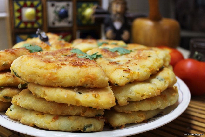 Лепёшка с сыром косичка