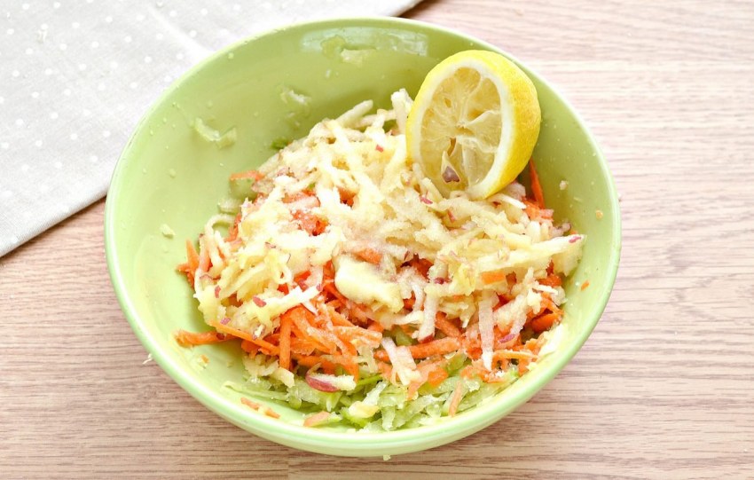 Салат из редьки и моркови