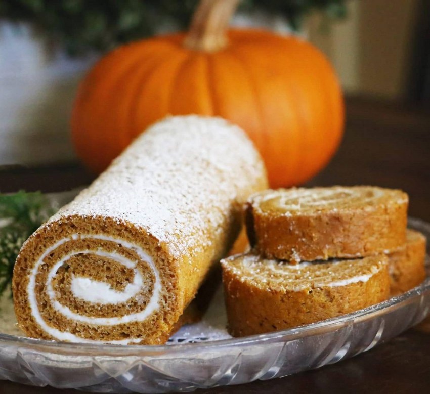 Pumpkin Cinnamon Rolls