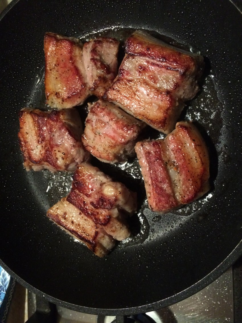 Свинина на сковороде вкусно
