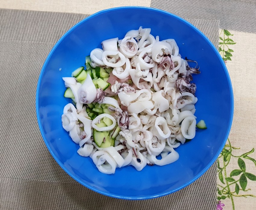 Салат морской с креветками
