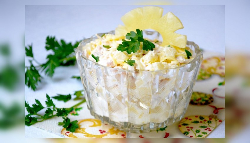 Салат Вальдорф с курицей