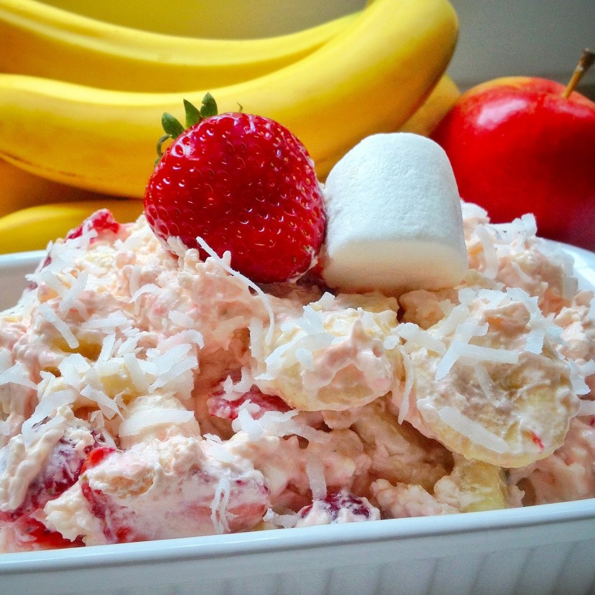 Десерт из яблок и бананов