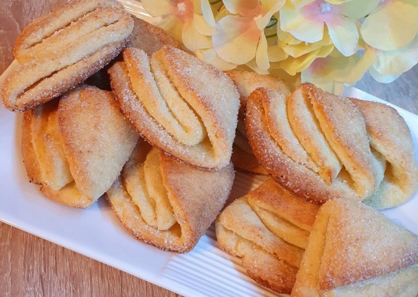 Творожное печенье уголки с сахаром
