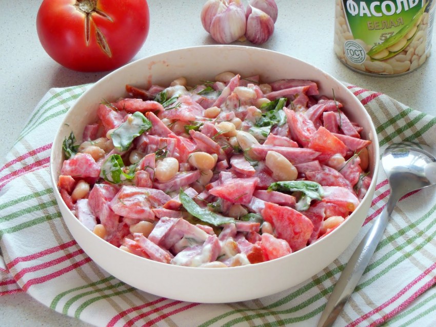 Макароны с салями салат