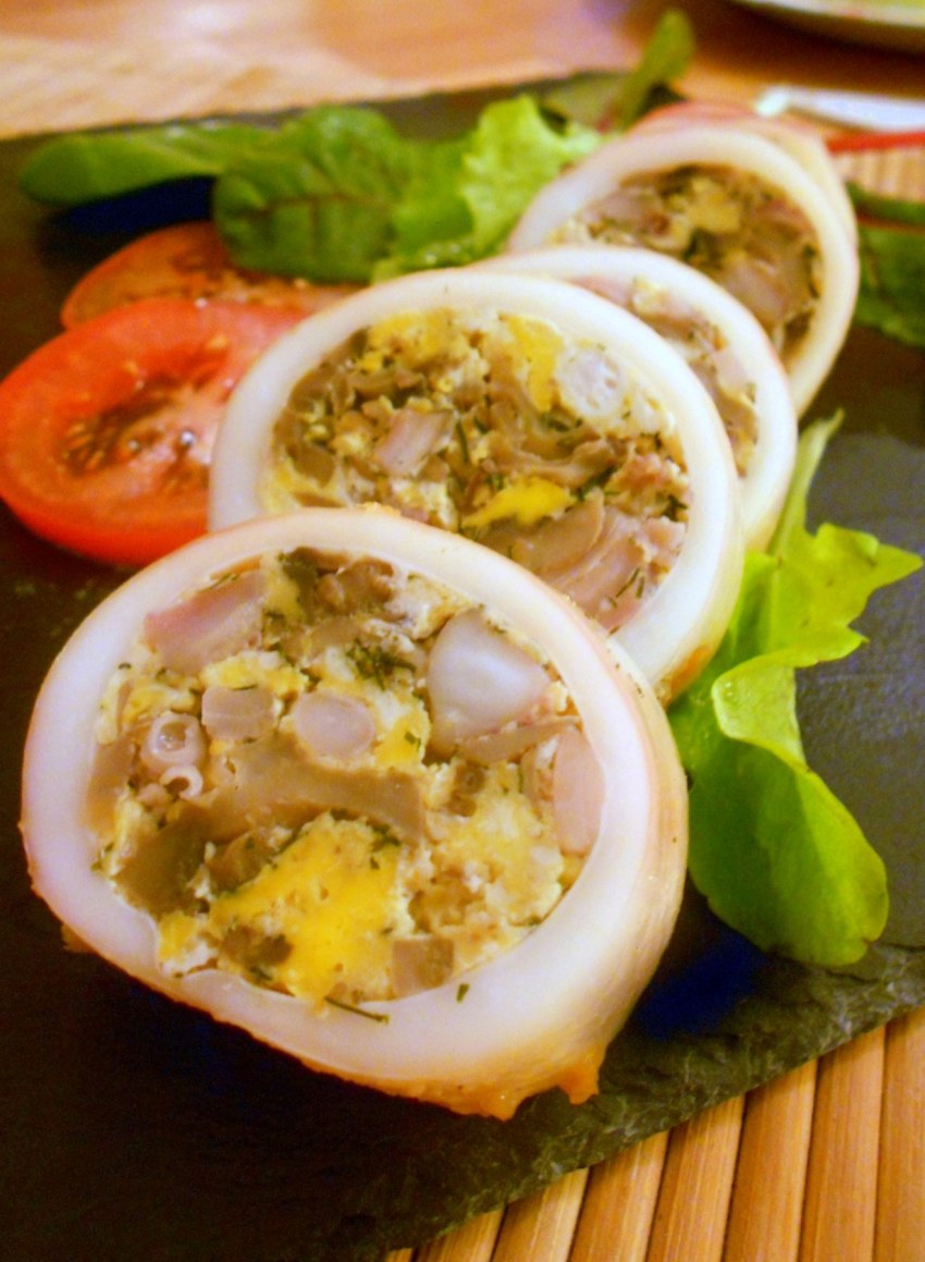 Кальмары фаршированные грибами Эноки