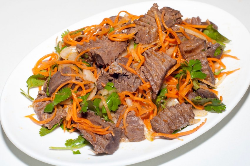 Салат Хе мясной