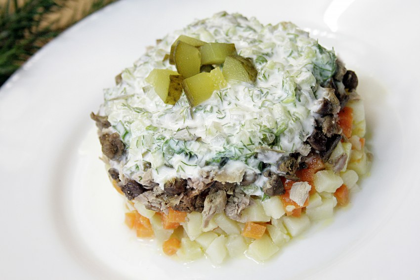 Сытные салатики с куриной грудкой