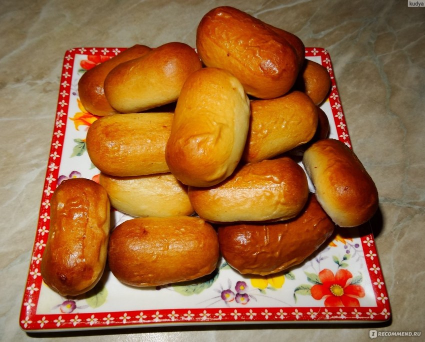 Пирожки с мандаринами из дрожжевого