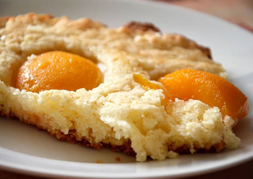 Курица с персиками