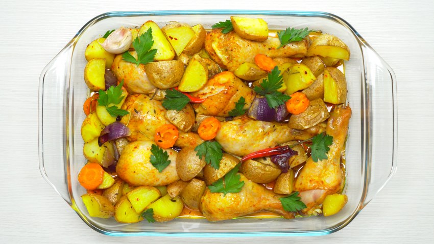 Курица с картошкой в рукаве для запекания