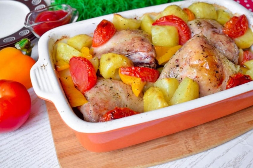 Куриные ножки с картофелем