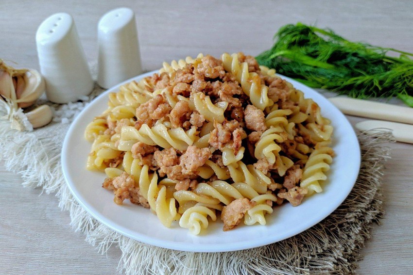 Макароны по-флотски с фаршем спагетти