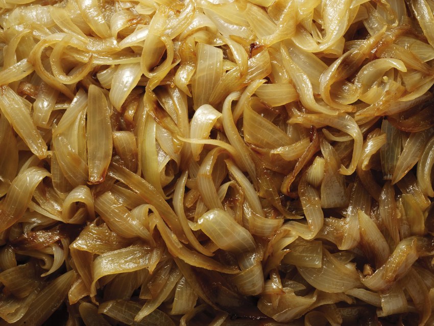 Карамелизованный красный лук