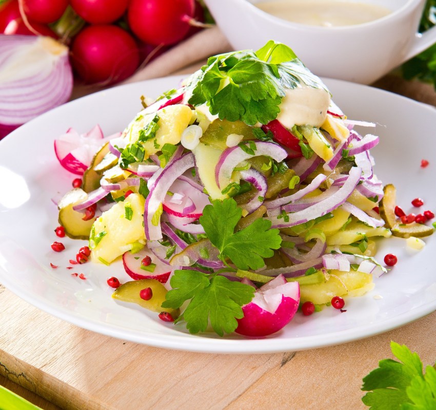 Овощной картофельный салат