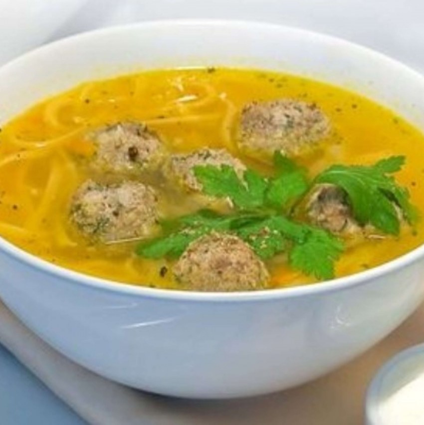 Супис куриными фрикадельками