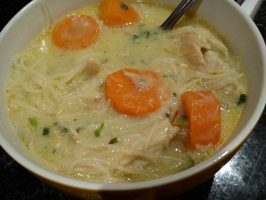 Суп с макаронами и картошкой и курицей