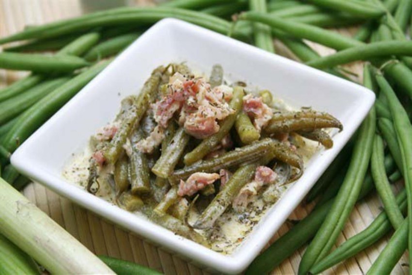 Стручковая фасоль с морковью