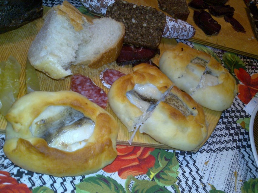 Мурманский пирог с палтусом