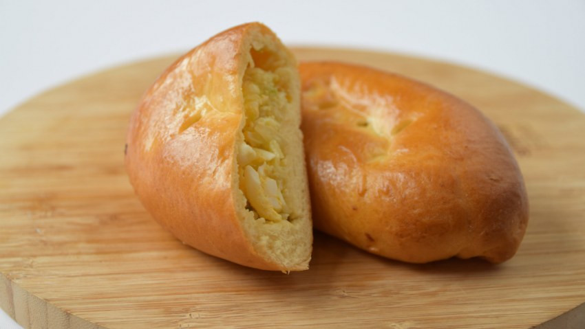 Пирожки с капустой в духовке