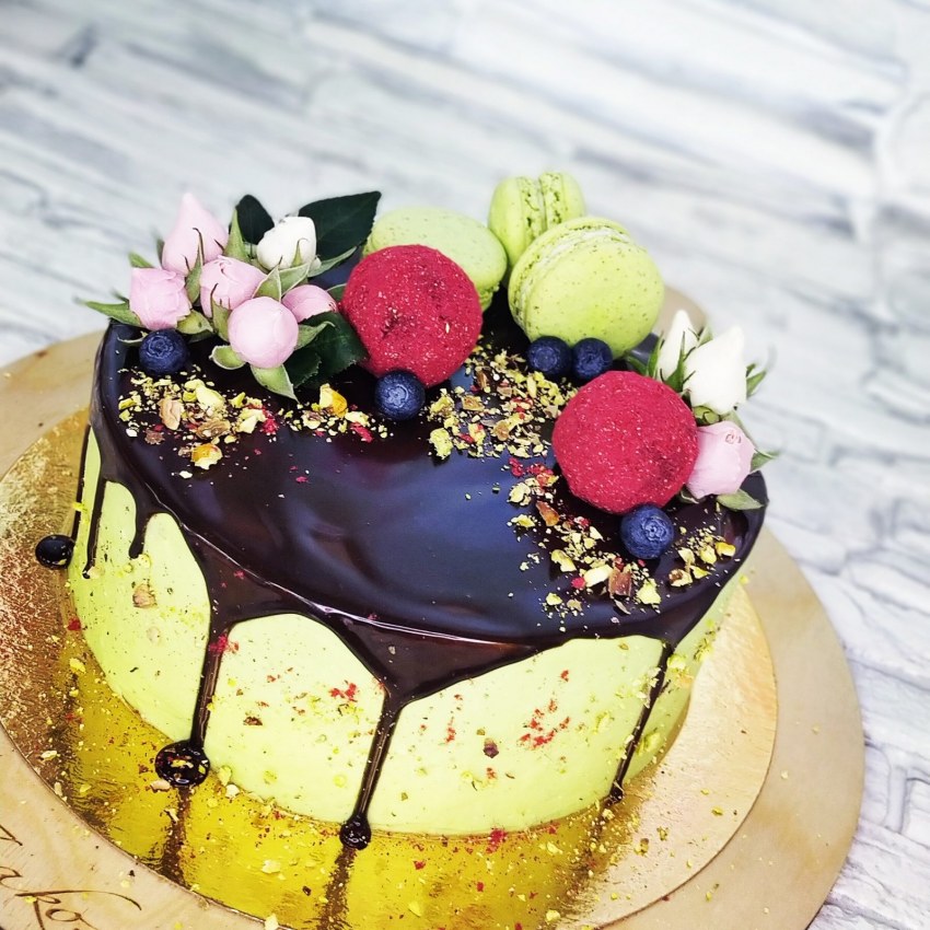Мини торт Лакомка